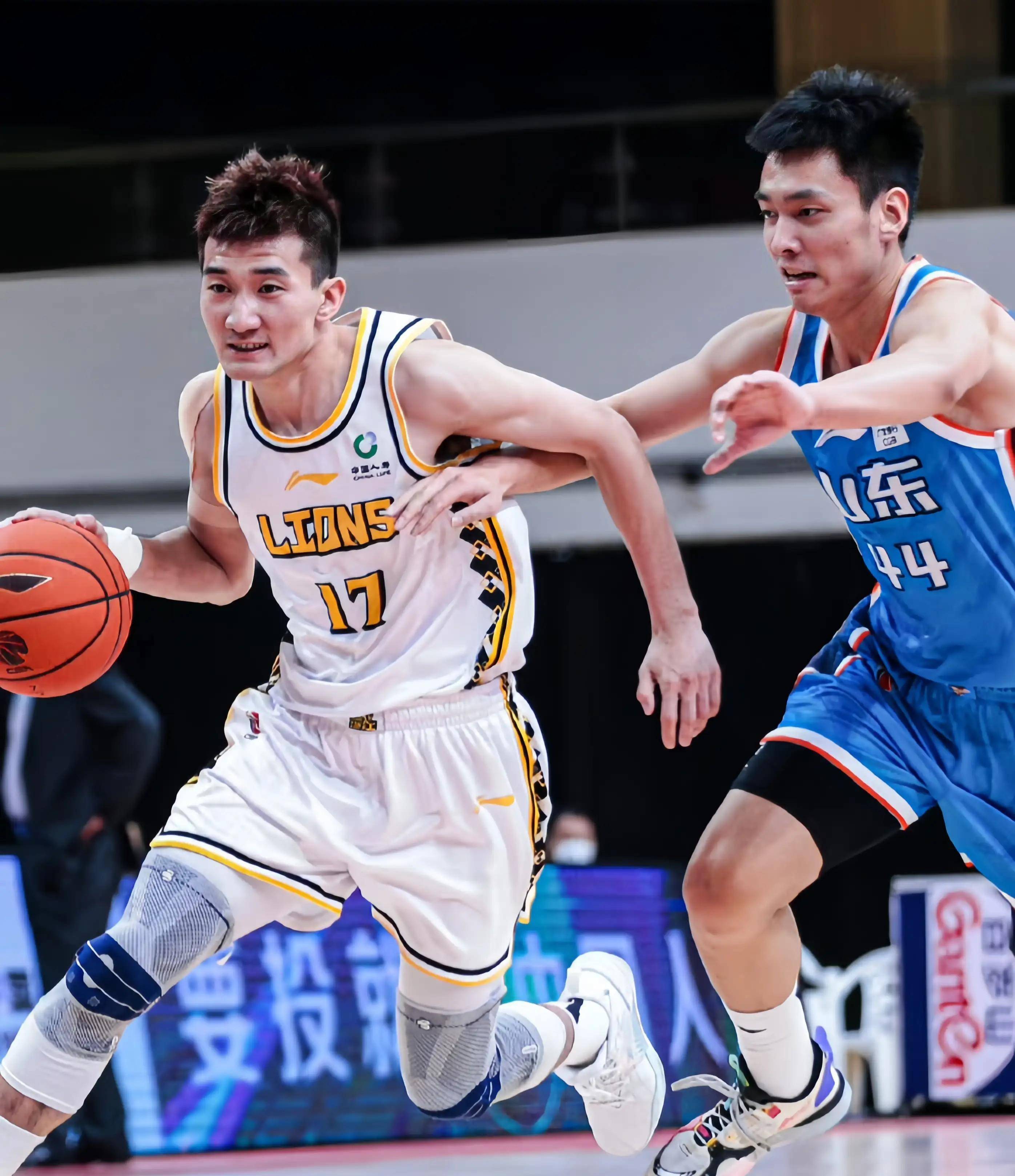 员的数据及 员的数据及