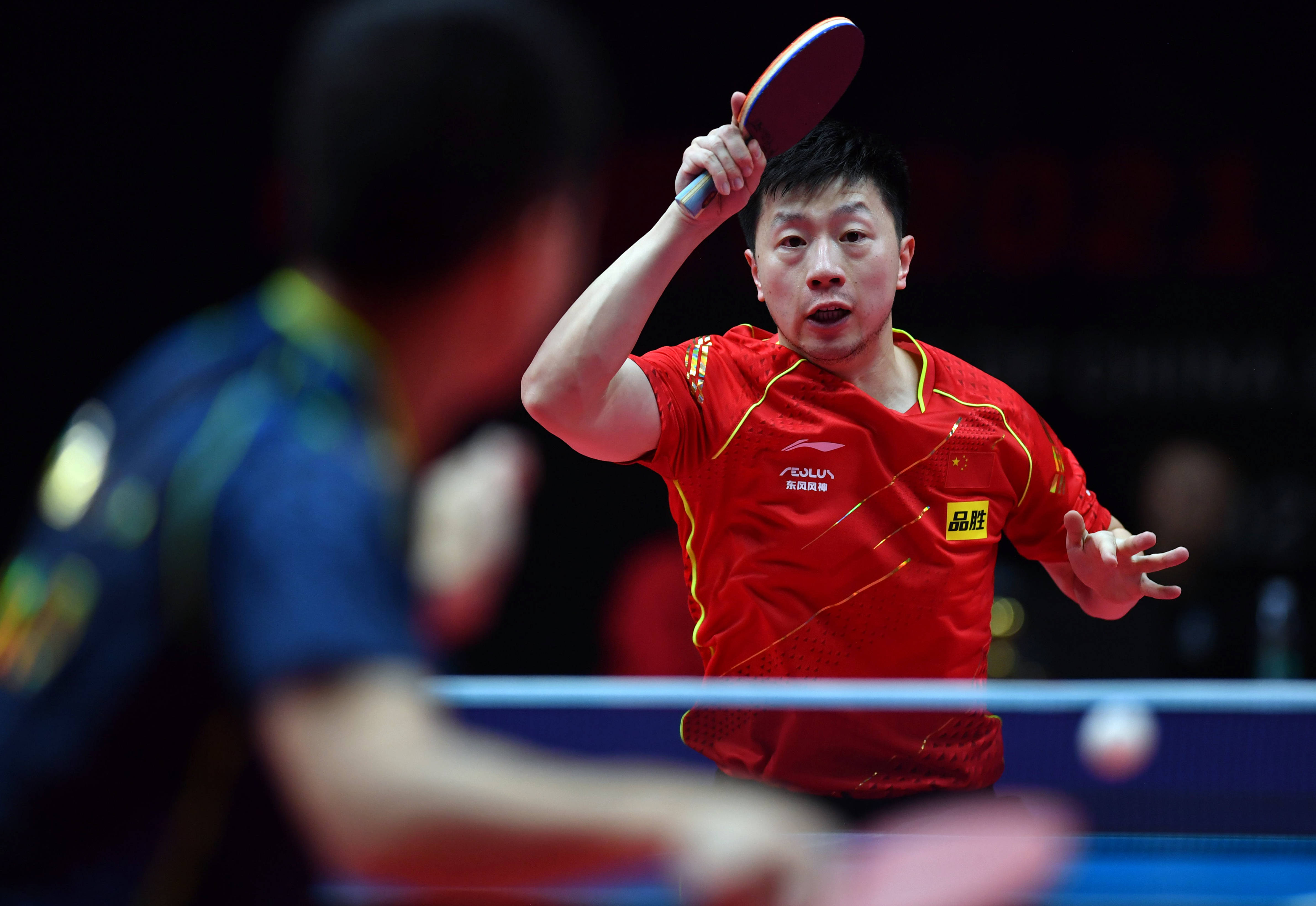 吸引着全球 吸引着全球