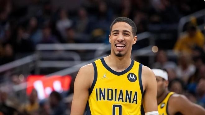 屡屡暴露出 屡屡暴露出