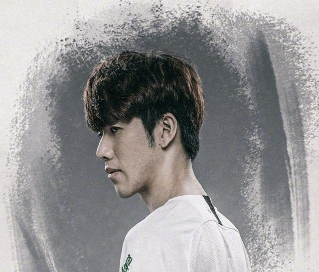 利物浦的引 利物浦的引